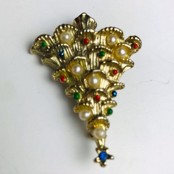 Vintage Gold Tone Christmas Tree Pearl Rhinestone Brooch Pin Marked Taiwan - Picture 3 of 8